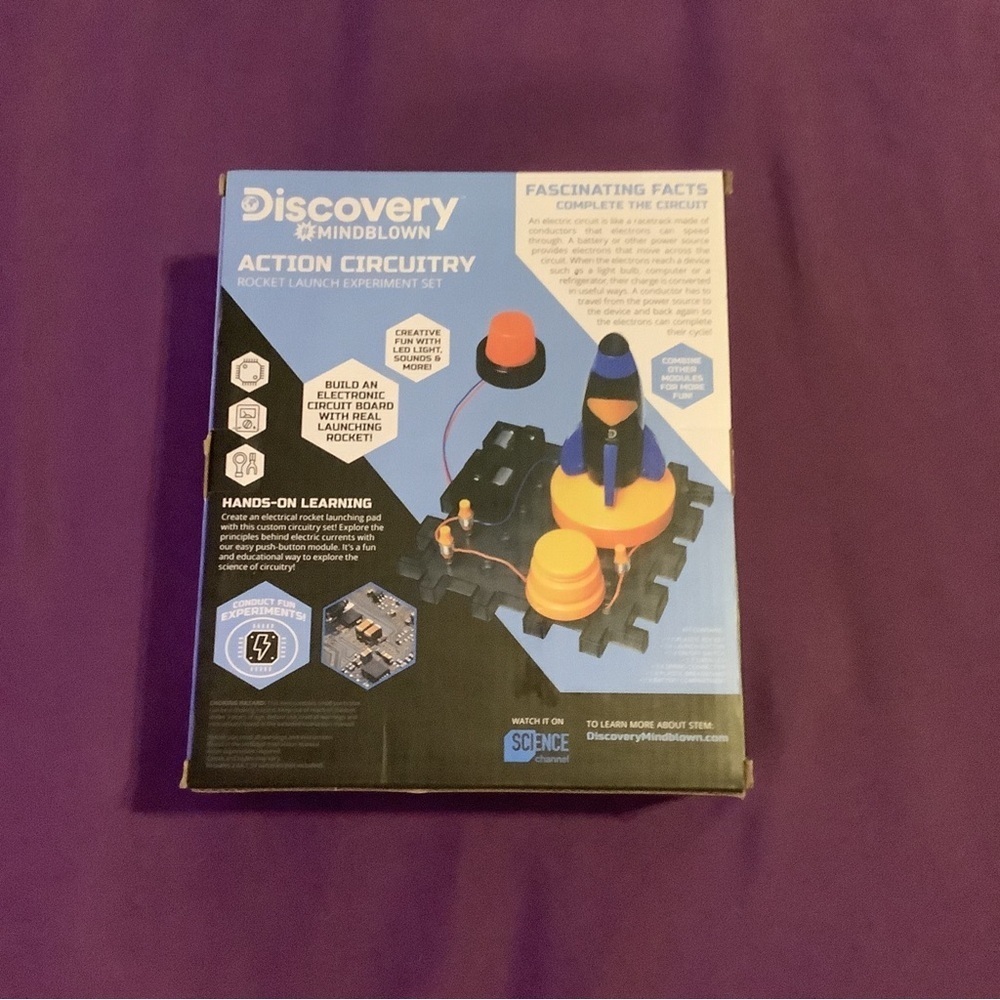 Discovery #MINDBLOWN Action Circuitry Electronic Experiment STEM Set Science Kit - Picture 2 of 4